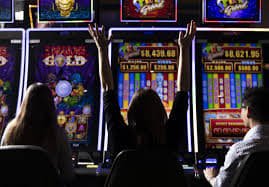 bet777 Esports Live Betting Odds မြင်ကွင်း — PUBG Mobile နှင့် Mobile Legends ပြိုင်ပွဲများ